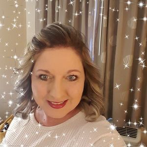 Meet your Posher, Stacy